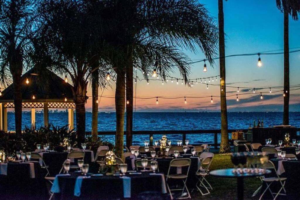 River Delight,Studio109, Beach & Pool Steps Away + Wifi Ruskin Exterior foto